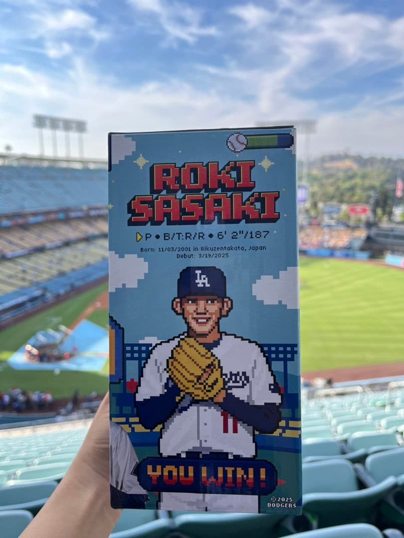 8/4ドジャースタジアム 先着限定配布 佐々木朗希 ボブルヘッド