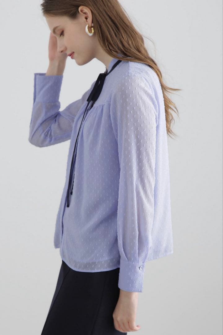 ピンキーアンドダイアン◇カットジャカードリボンブラウス ブルー 38