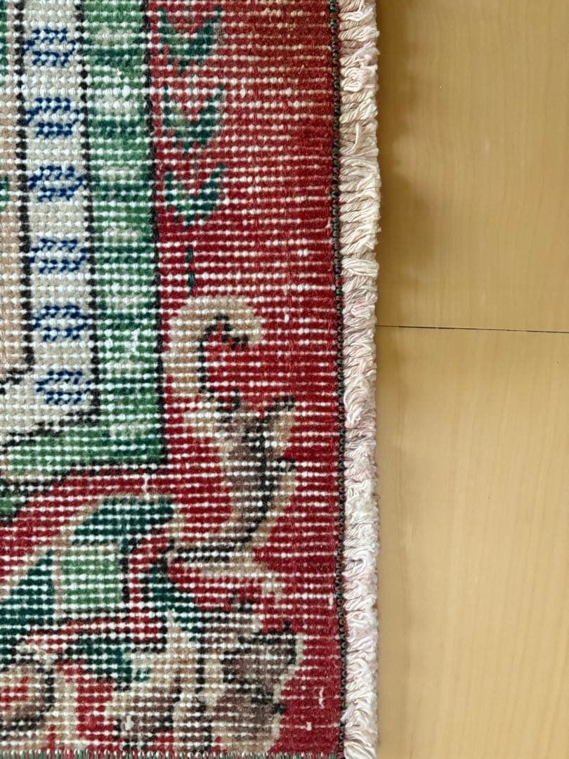 専用です❣️ トルコビンデージラグ☆額縁フラワーラグ　116cm×215.5cm