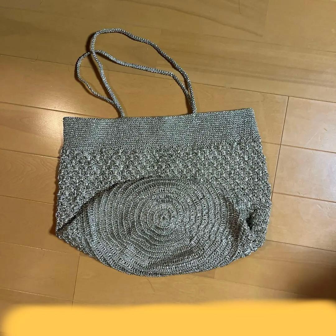 パサンドバイヌキテパ シルバーバッグ - メルカリ