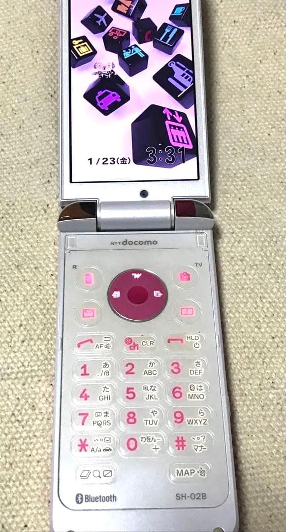 マリメッコ marimekko 携帯電話 ガラケー SH02B ドコモ - メルカリ