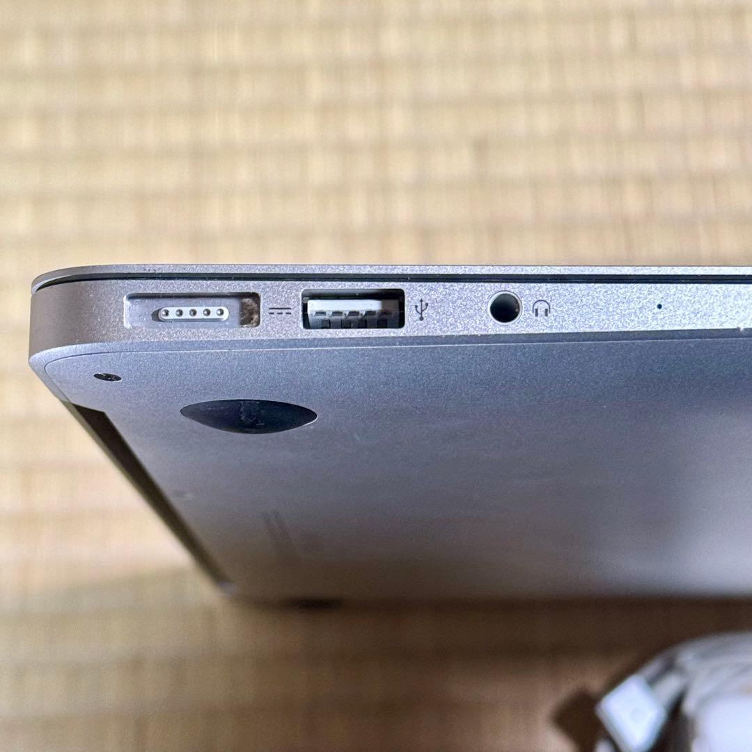 MacBook Air 13インチ2014 1.4GHz 128GB
