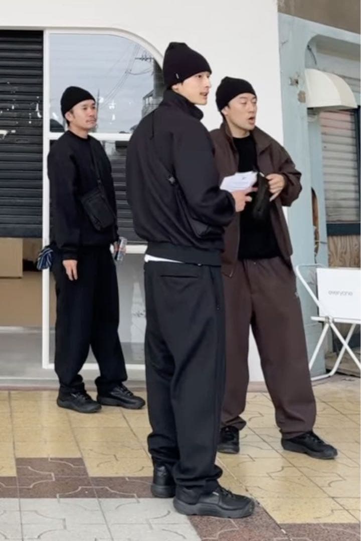 REEBOK everyone CLASSIC TRACK セットアップ LとM - メルカリ