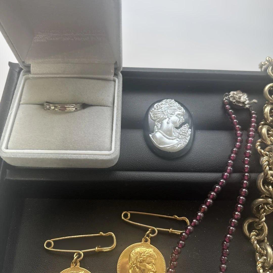 遺品整理・生前整理品］⚡️ゲリラ‼️オークションネックレス カメオ