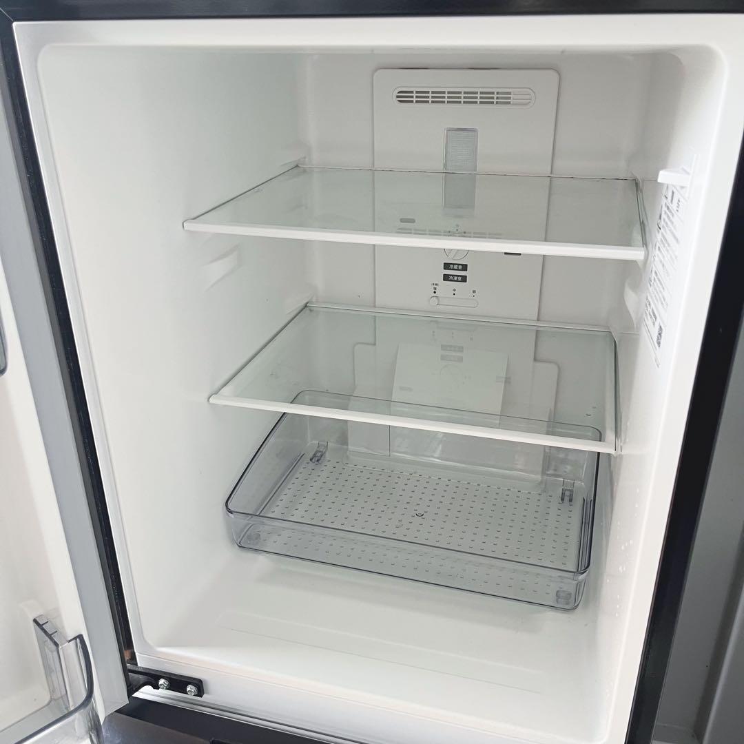 207取付無料！高性能SHARP 2022年製 スタイリッシュブラック冷蔵庫 o^^o