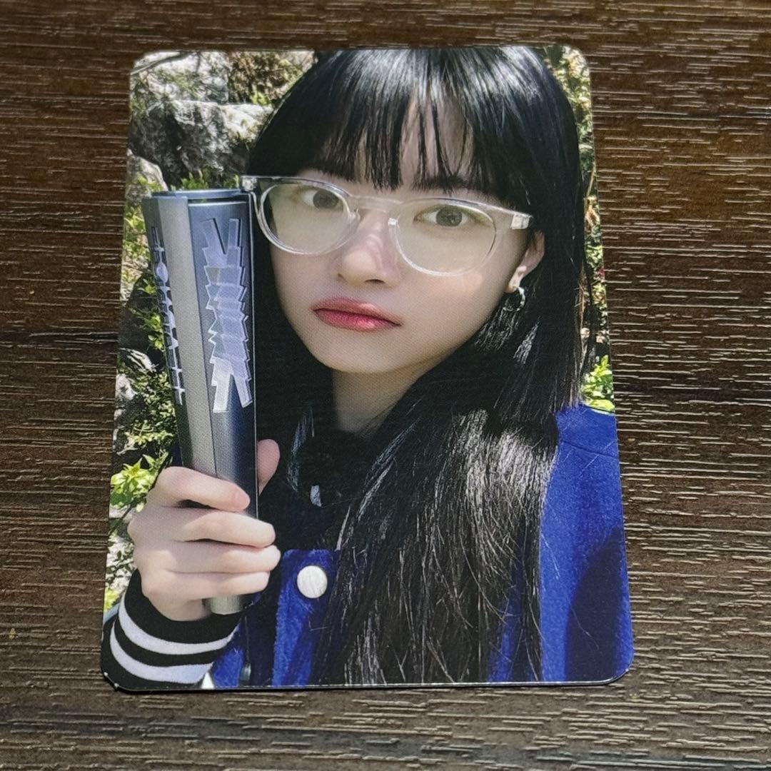 ルセラフィム トレカ ウンチェ - メルカリ