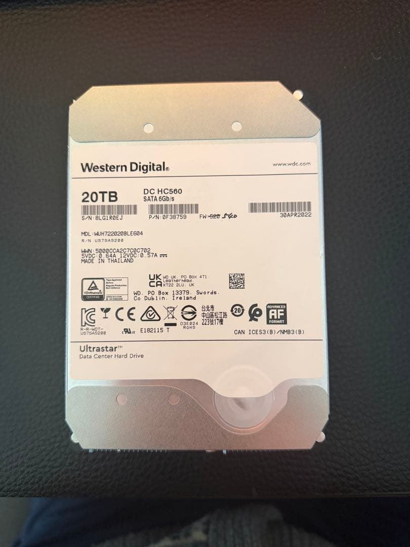 外付けハードディスク・ドライブ Western Digital 20TB DC HC560 HDD Amazon.com: WD Ultrastar DC HC560 WUH722020BL5204 20 TB Hard Drive