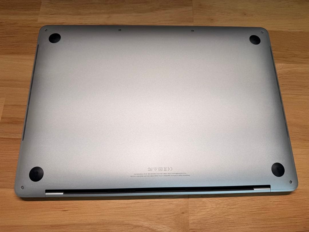 Apple MacBook Pro 13インチ 8GB 512GB 2.3GHz