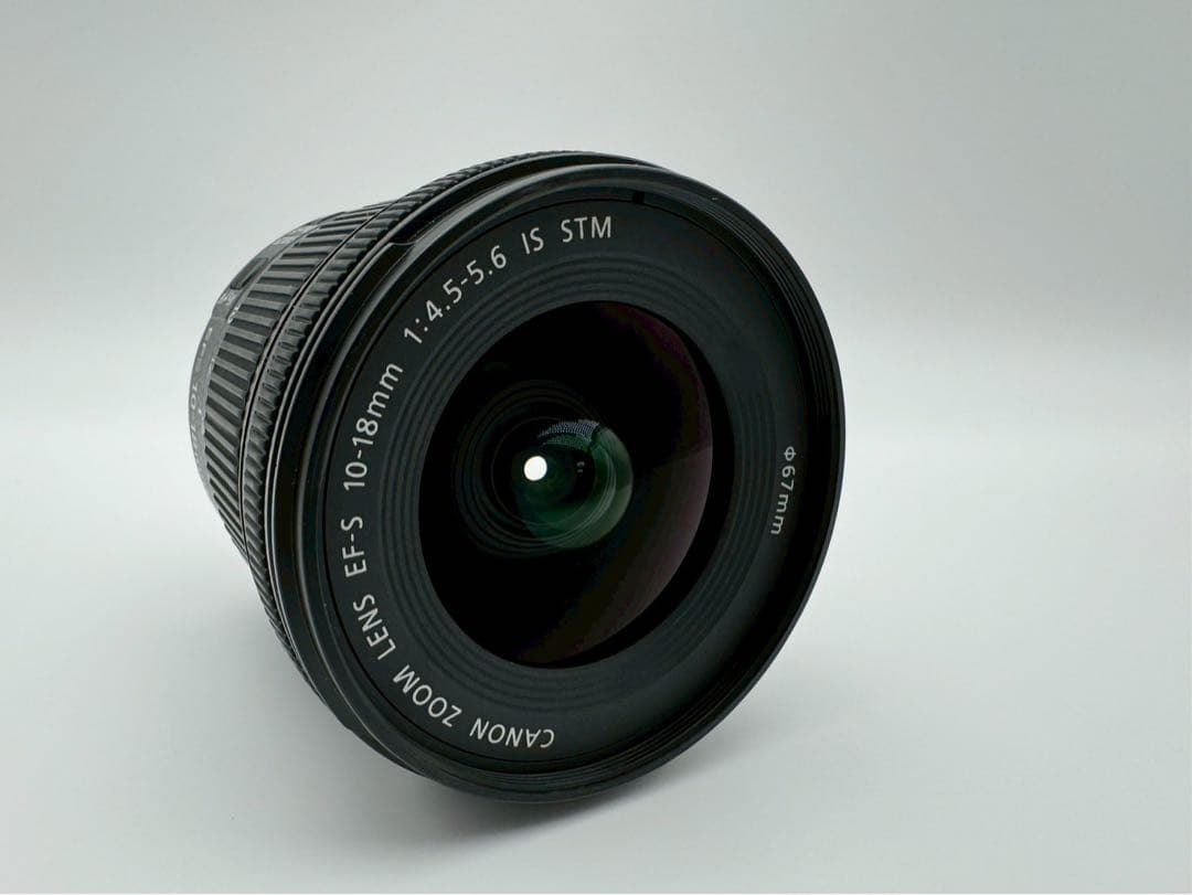 ☆極上美品【Canon】EF-S 10-18mm F4.5-5.6 IS STM