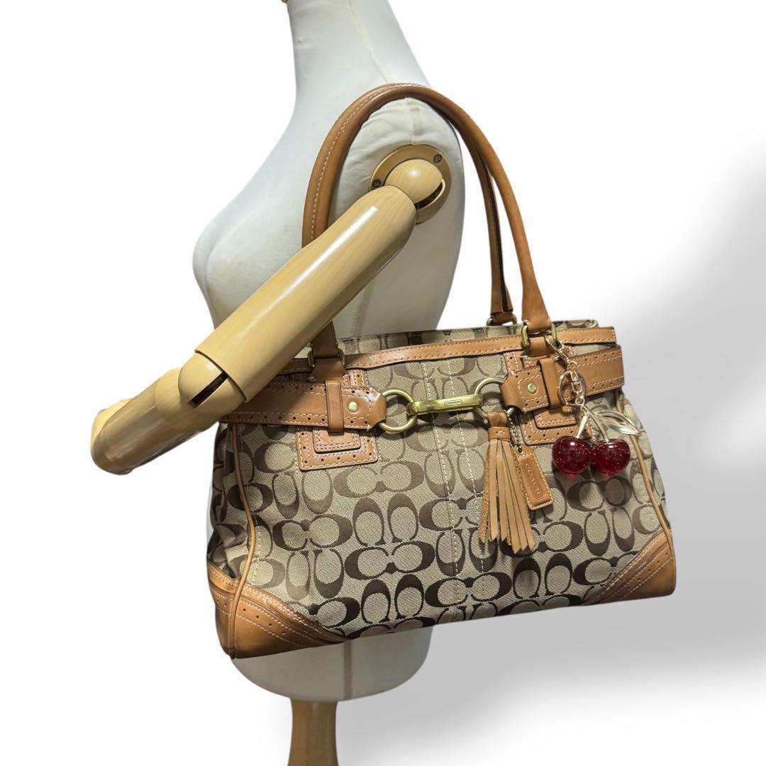 COACH Y2K Hampton Signature Boston Bag - メルカリ