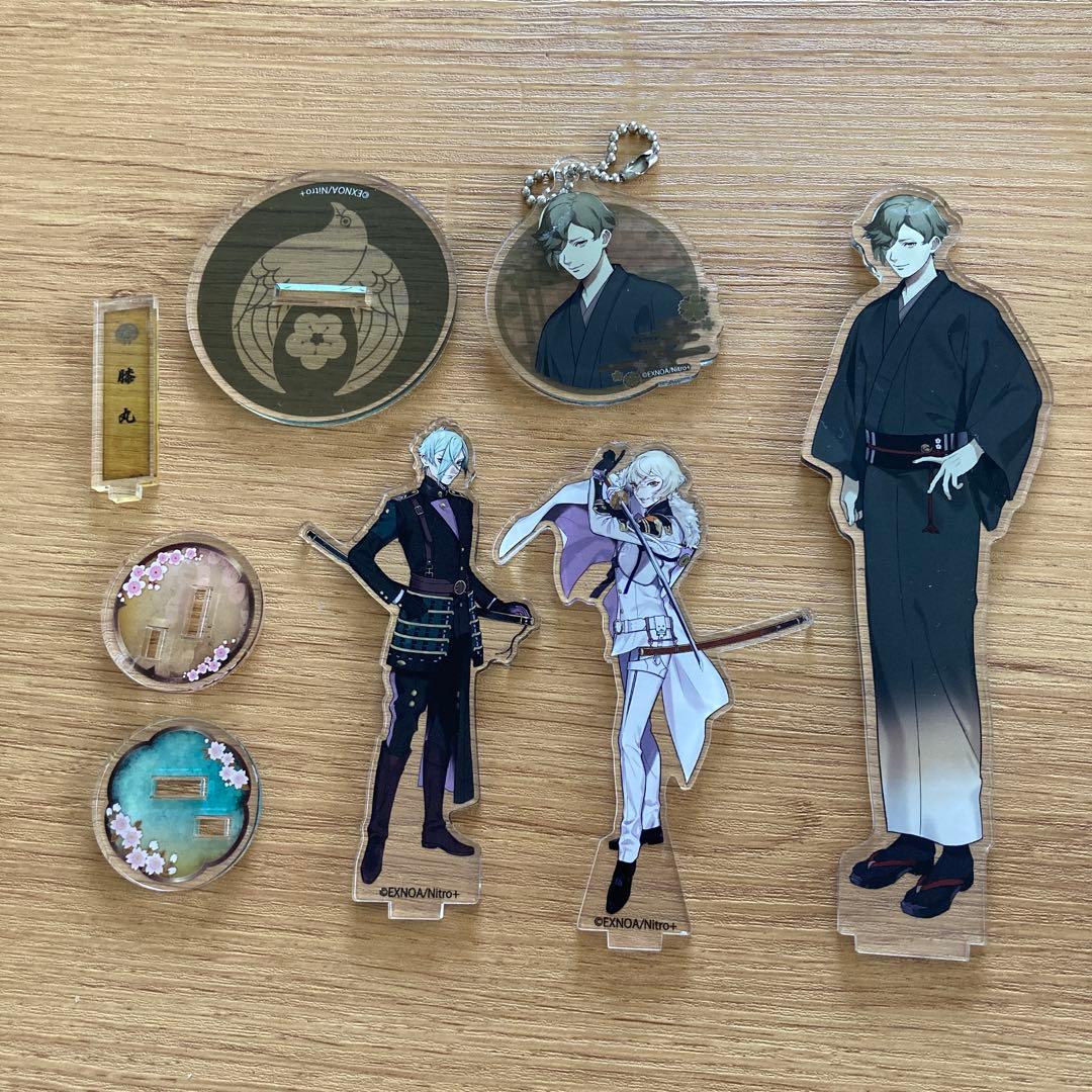 刀剣乱舞 アクスタ 鶯丸軽装 膝丸 髭切 - メルカリ