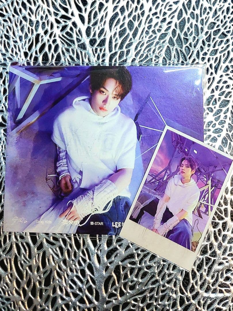 リノ】Stray Kids『樂star』 ポストカード & ポラロイド セット - メルカリ