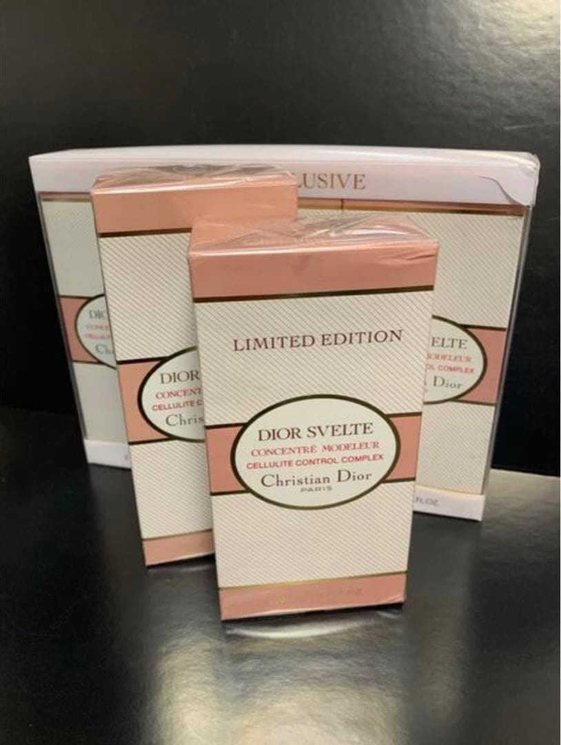 新品・美容ジェル》《送料無料》⭐︎DIOR SVELTEディオールスヴェルト