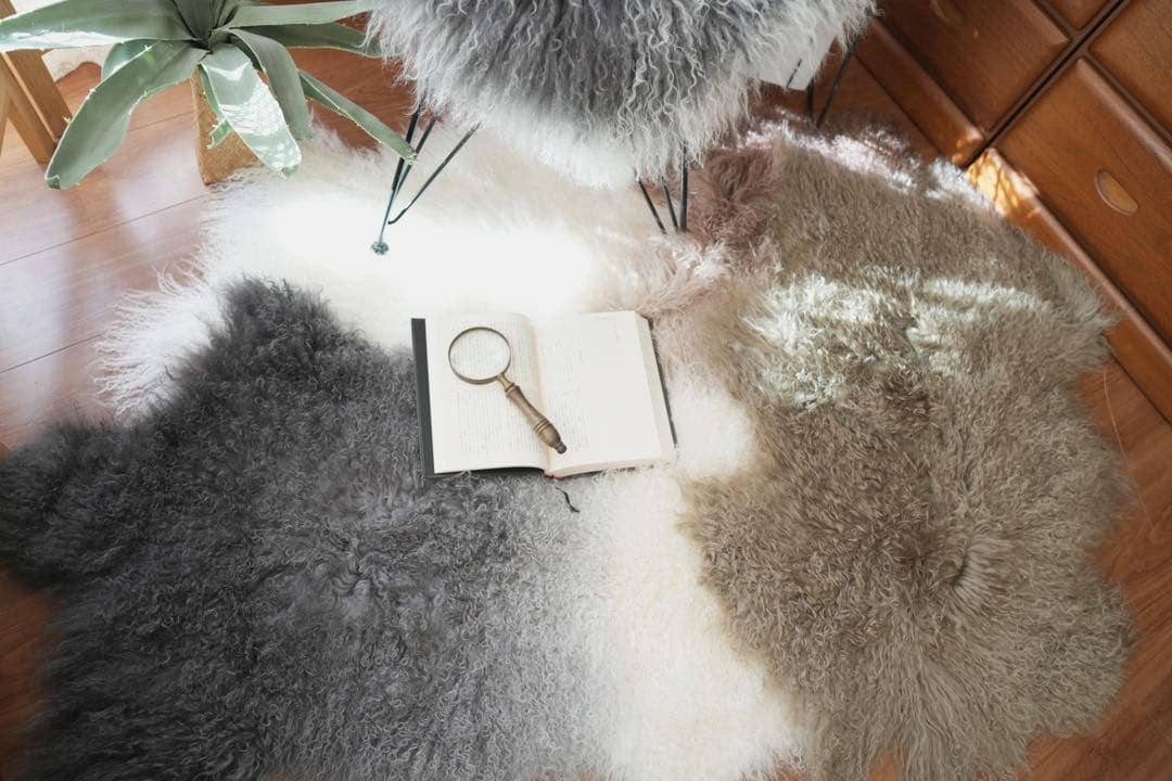 チベットラムフルスキン1匹物約60×95cmGY系 4枚分