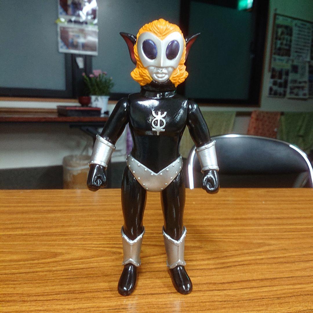 ブルマァク/マグマ星人 ソフビ - メルカリ