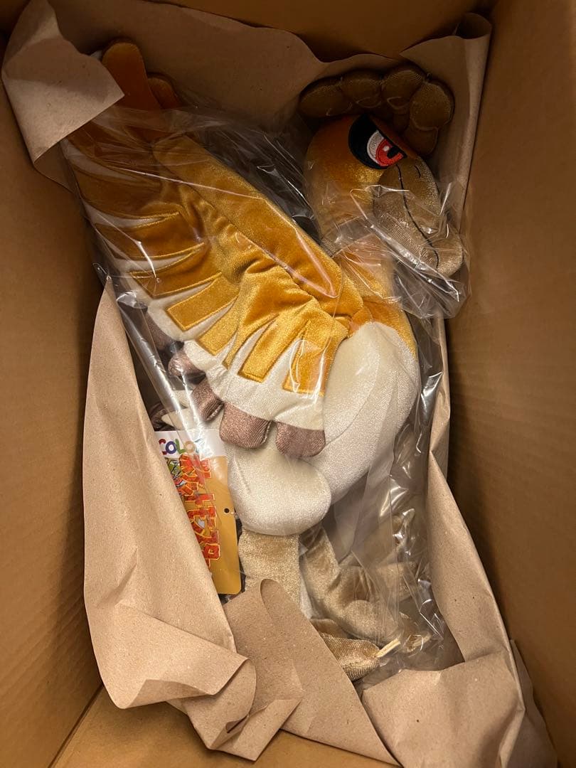 プレミアムぬいぐるみ ホウオウ 金 - メルカリ