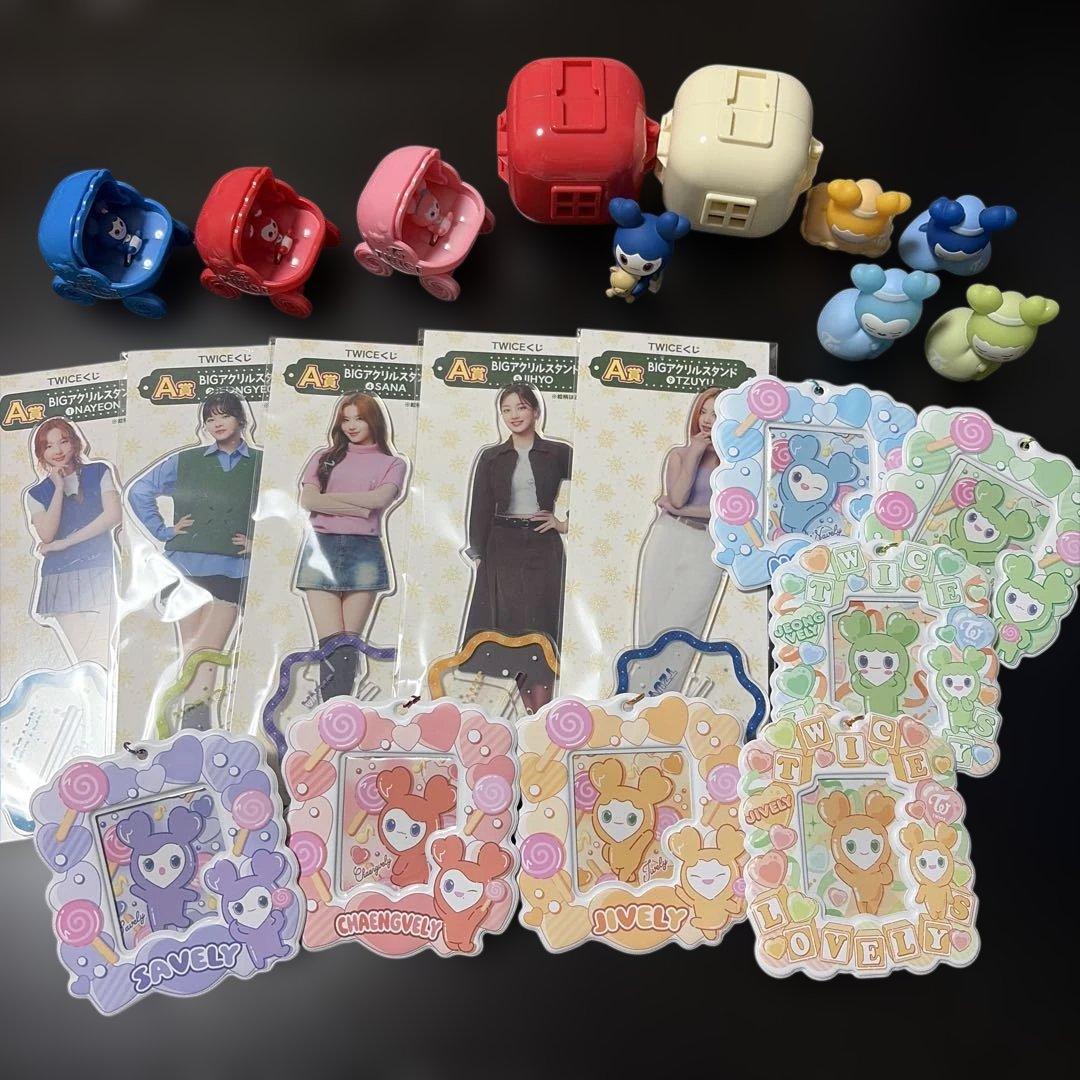 TWICEまとめ売り - メルカリ