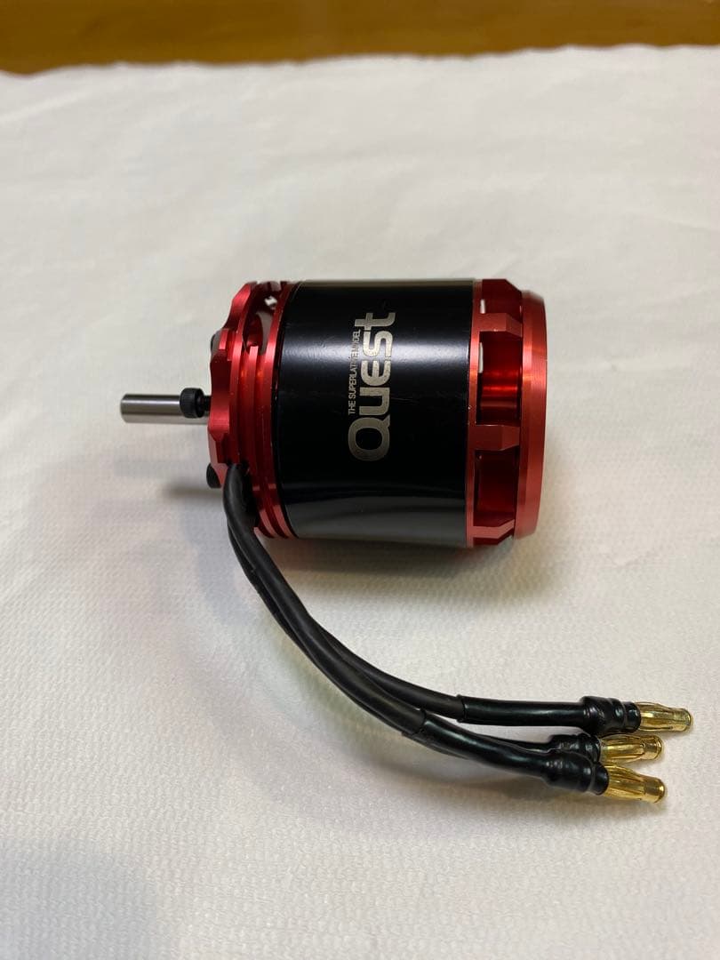 クエスト Quest BLS4025-740KV E6-550スケール用モーター S1