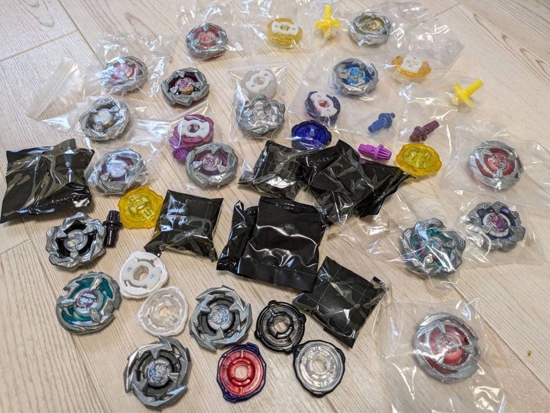 早い者勝ち！ ベイブレードX まとめ売り ほぼ未使用 転売歓迎 バラ売り