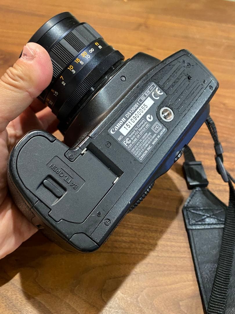 Canon EOS 20D デジタル一眼 ヤシカ1:1.9 50㍉単焦点 動作品 - メルカリ