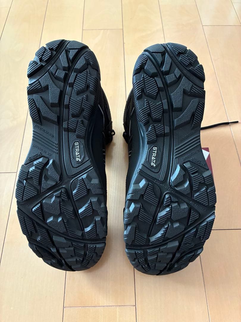 新品　STRATA 安全靴 ブラック　27.5cm