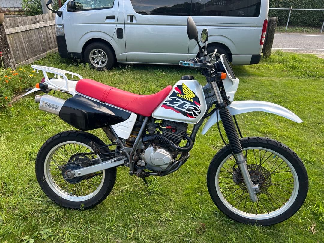 値下げしました※ ホンダ XLR125R 後期 JD16 マフラー等カスタム車