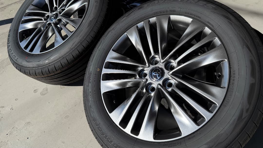 現行40系アルファード新車即外しZグレード18インチ純正ホイールタイヤ4