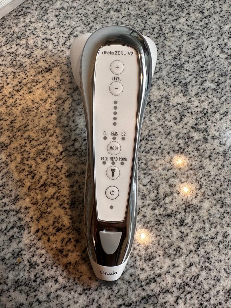 【美品】Grazia direia ZERU V2 美顔器 DIREIA ZERU | グラツィア（エステ＆ヨガ）| ディレイアザコスメ