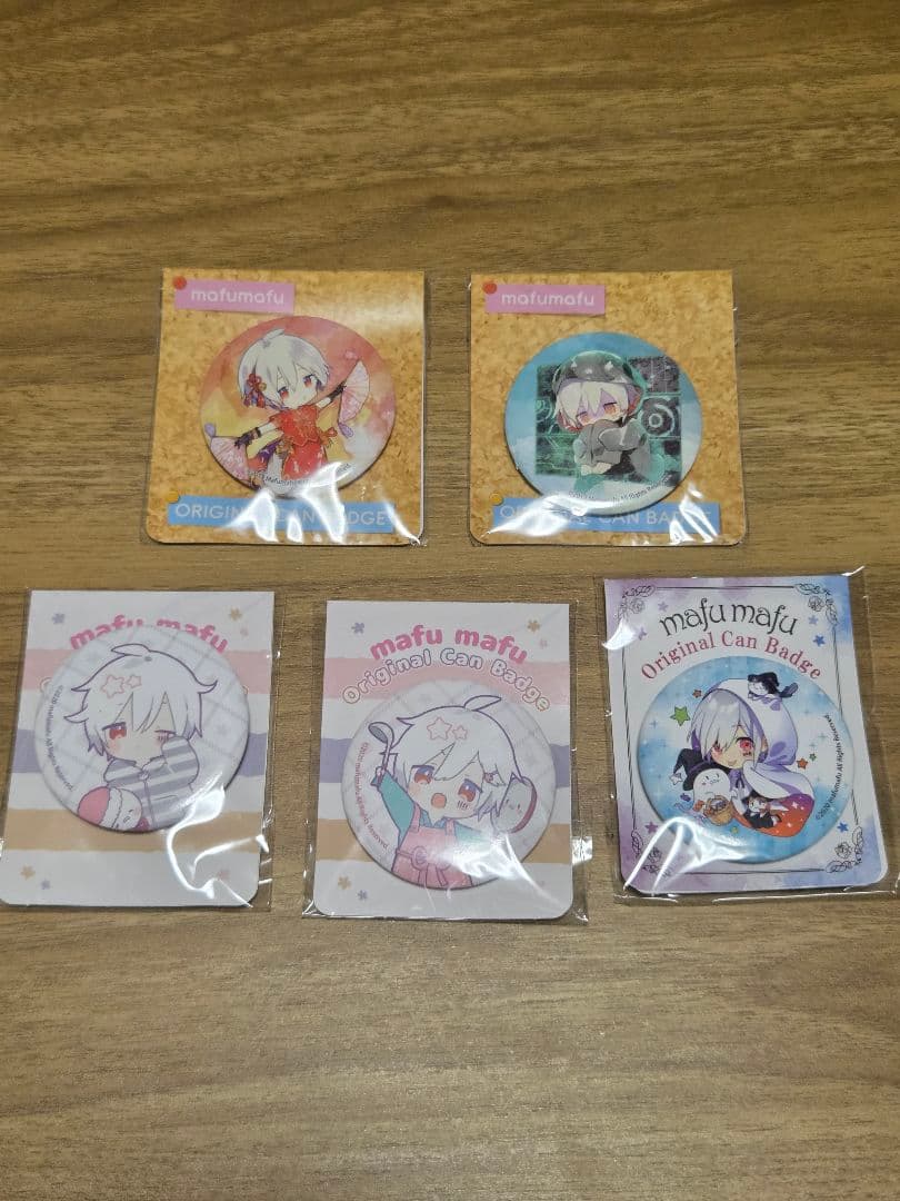 まふまふ 缶バッジ 5個セット - メルカリ