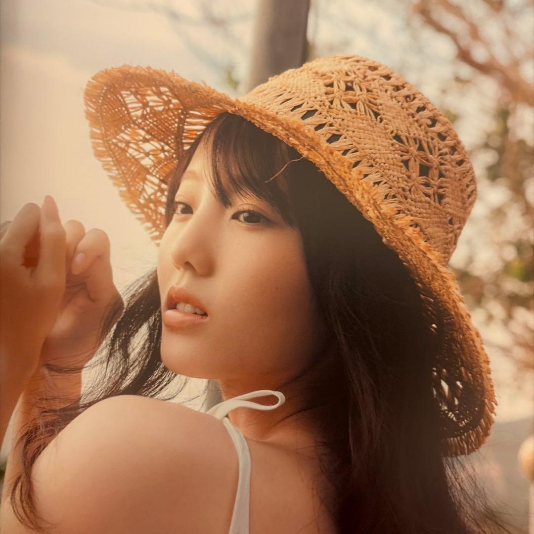 ①本田真凜 写真集 MARIN(サイン本)②サインフォト証明書 - メルカリ