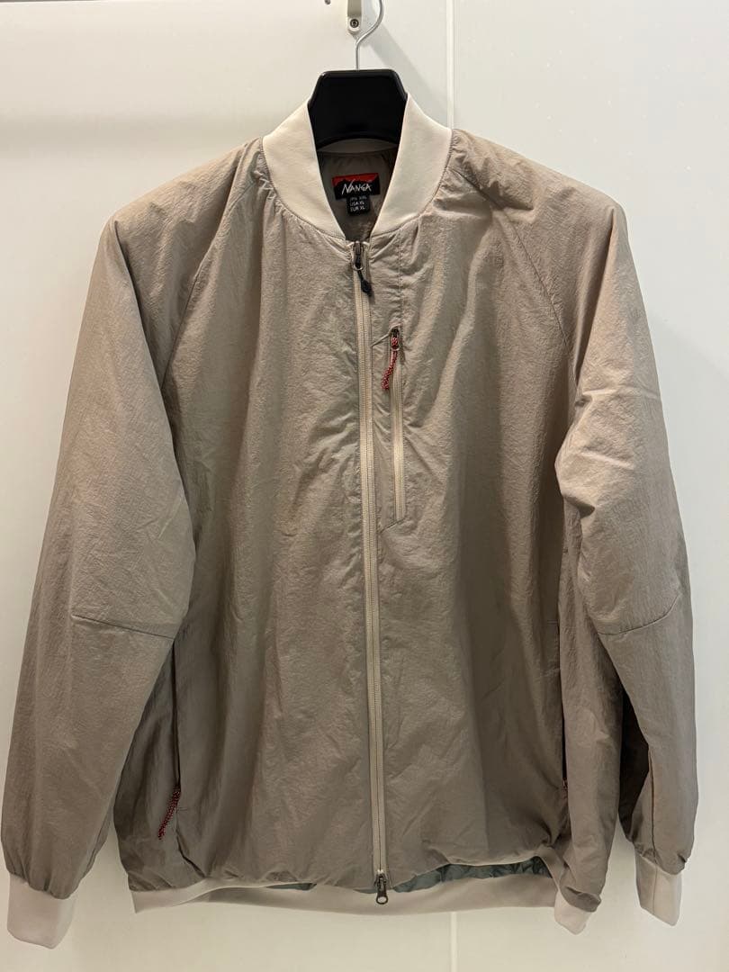 ナンガ ソフトダウンバーシティブルゾン ベージュ ソフトダウン バーシティブルゾン – NANGA ONLINE SHOP