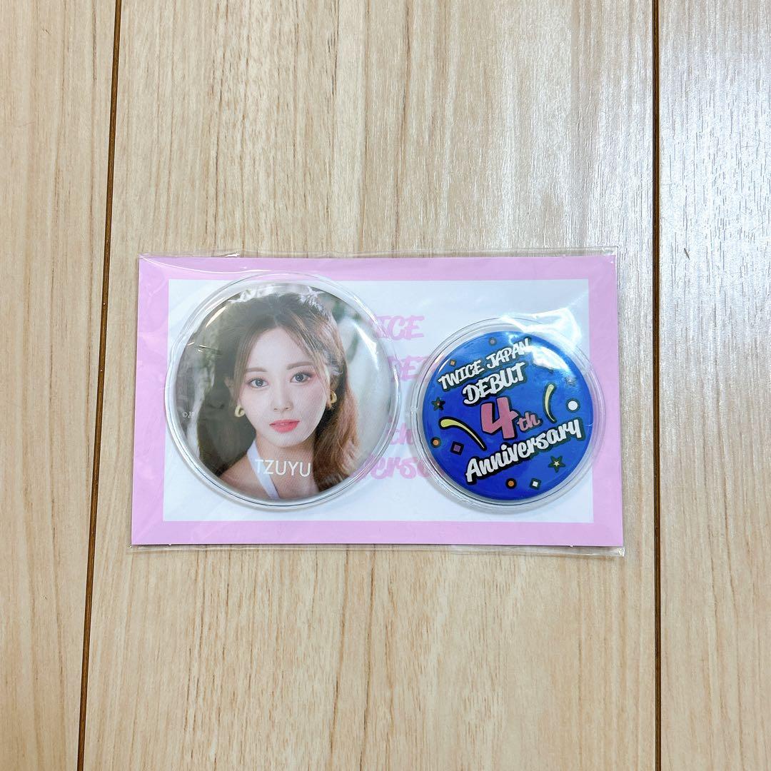 TWICE 4周年 缶バッチセット ツウィ - メルカリ