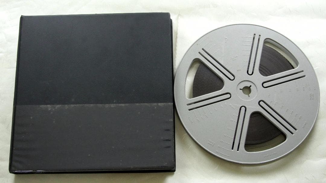 アンダルシアの犬」8mmフィルム版（英語字幕） - メルカリ