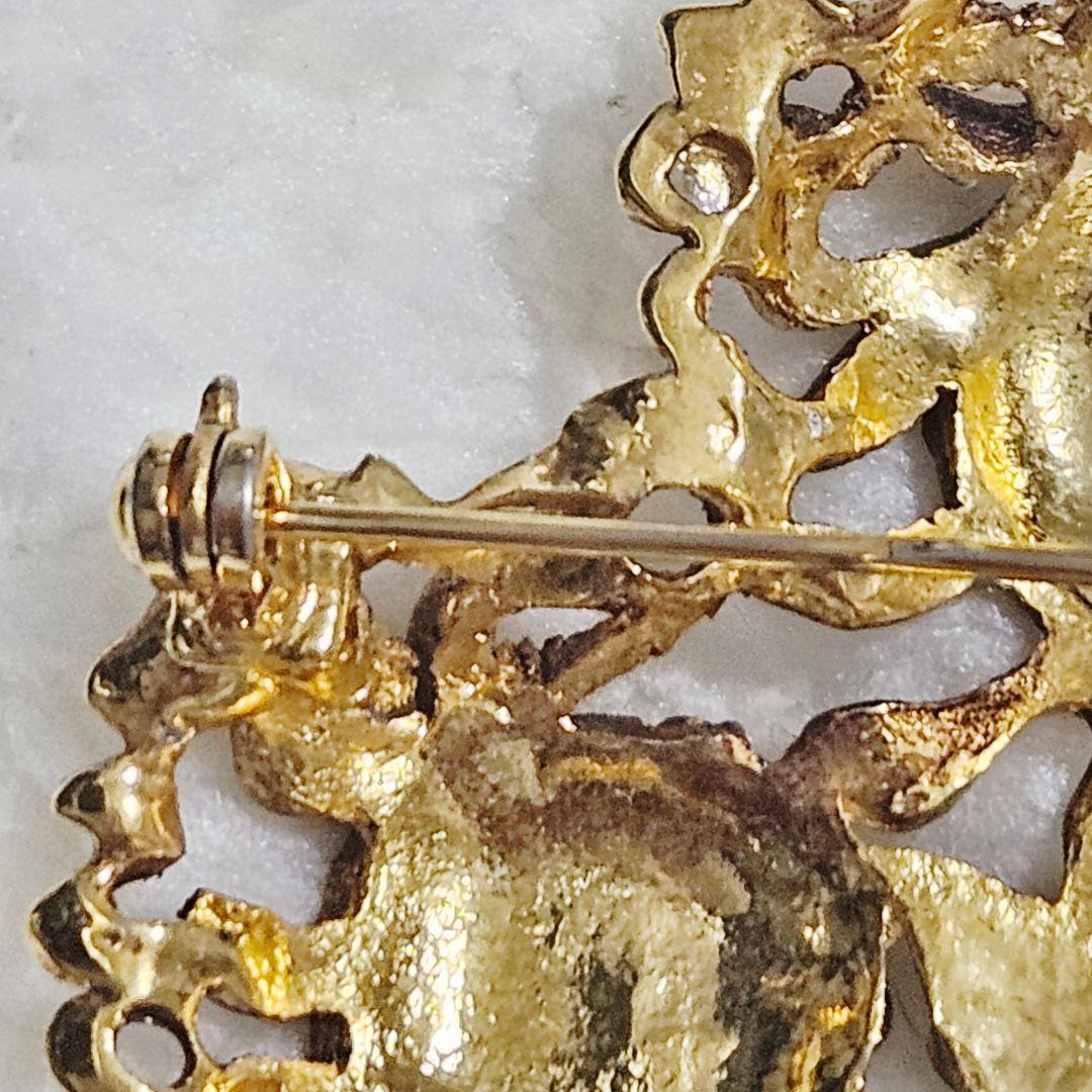 折*口様 B368 希少！ヴィンテージ クリスチャンラクロワ ブローチ