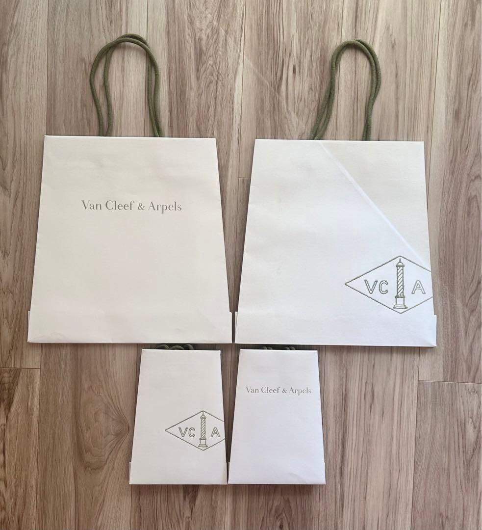 Van Cleef and Arpel ヴァンクリーフ 紙袋 ショッパー 4枚 - メルカリ