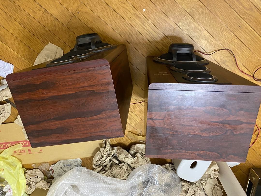 Sanyo PRESENCE 7 - メルカリ