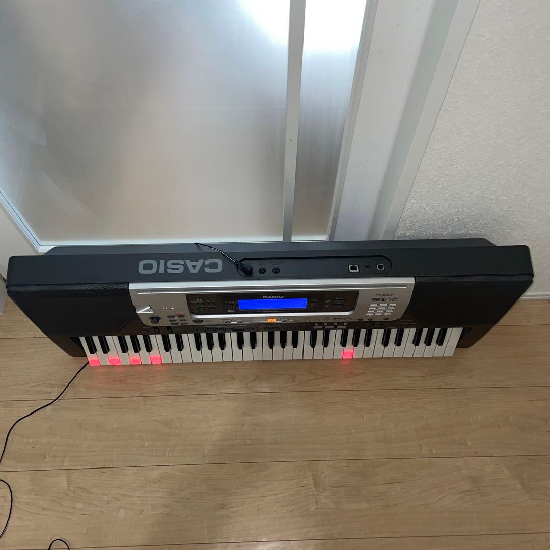希少上位モデル美品 CASIO LK-301 BB 光ナビゲーション キーボード