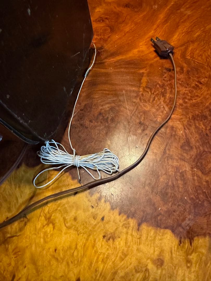 昭和レトロVictor真空管ラヂオR-703傷多数ジャンク通電OK - メルカリ