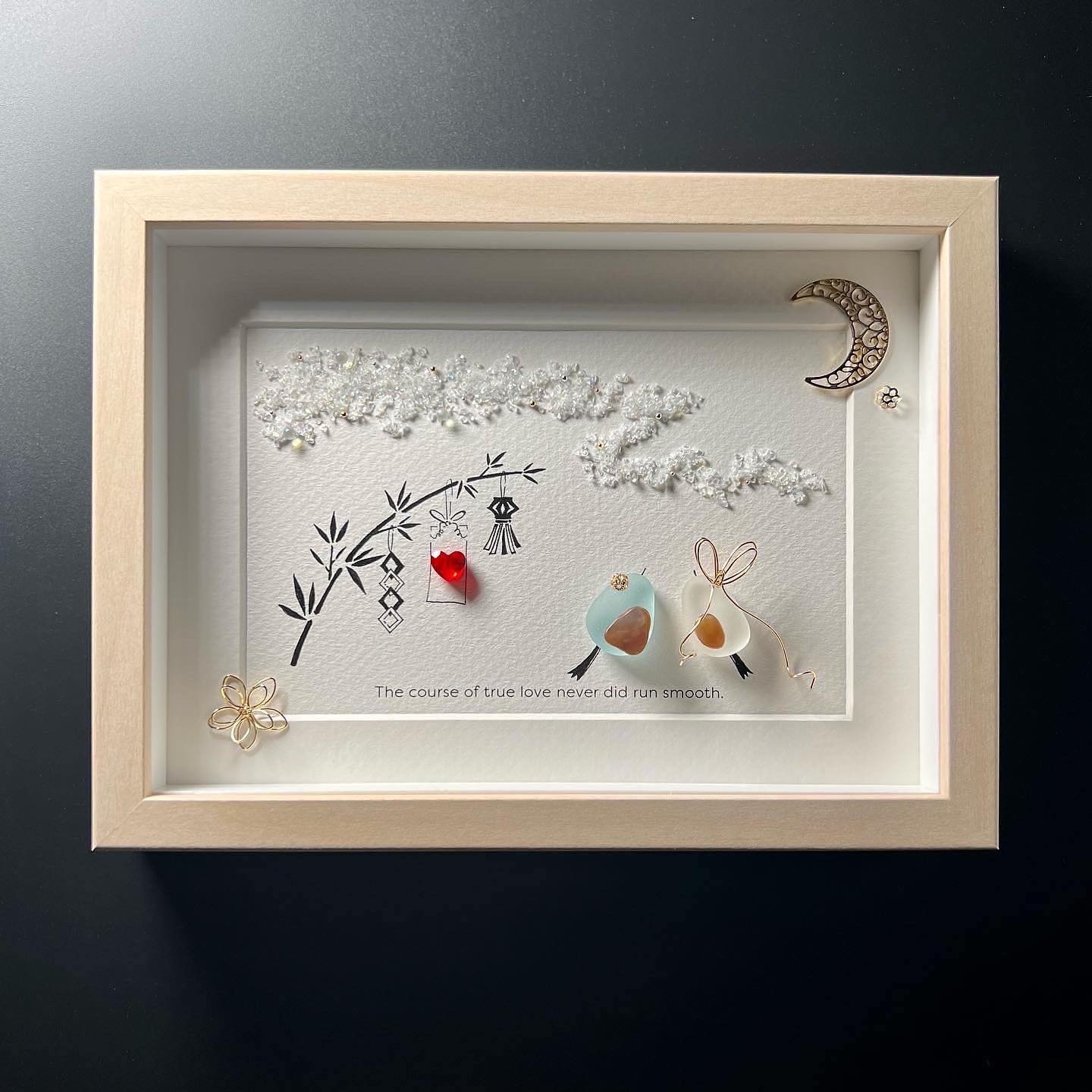 シーグラスアート『月とうさぎ』 フレームアート/壁掛け/シーグラス