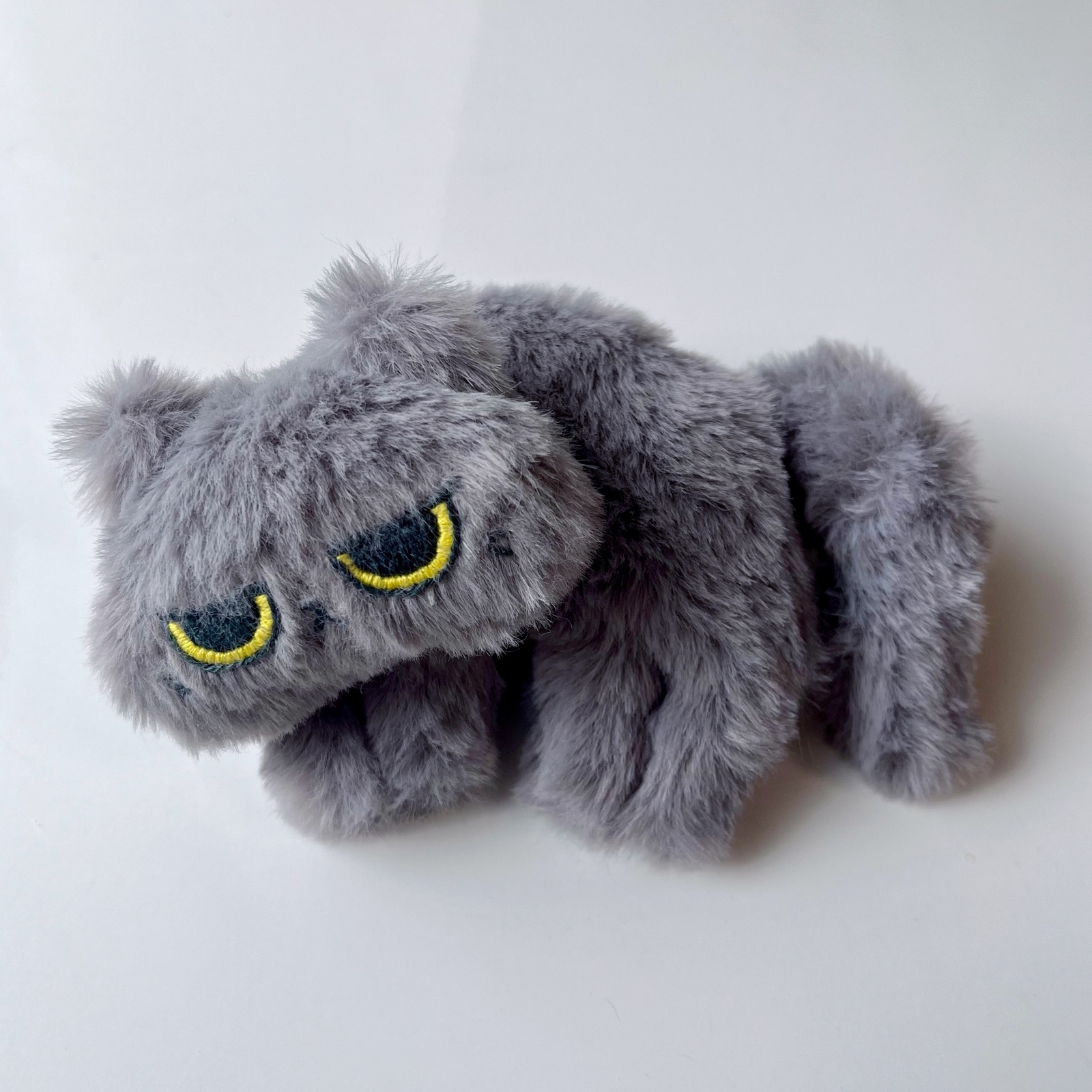 やんのかねこちゃん ぬいぐるみ(長毛グレー) - まさたろうのぬいぐるみ