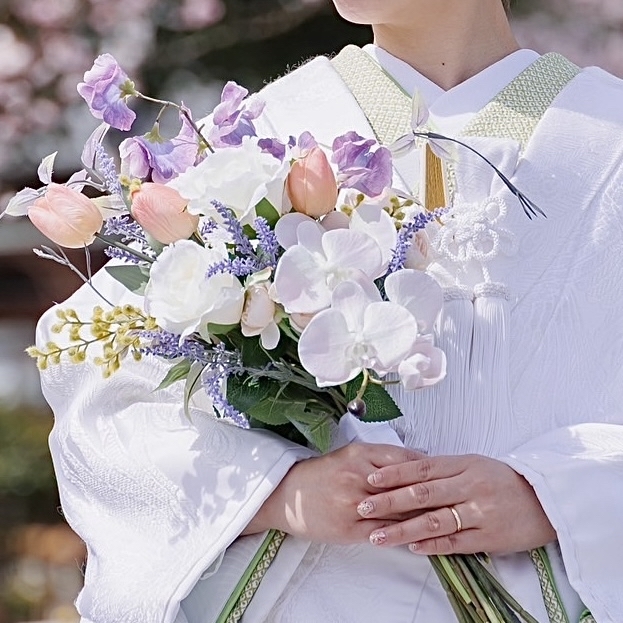 アーティフィシャルフラワー ウエディングブーケ ブートニア 結婚式前