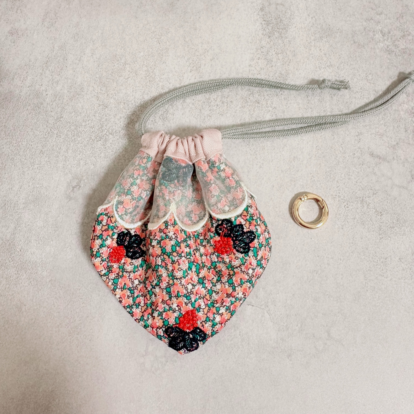 ミナペルホネン ハンドメイド リスチャーム - ramutendou | minne