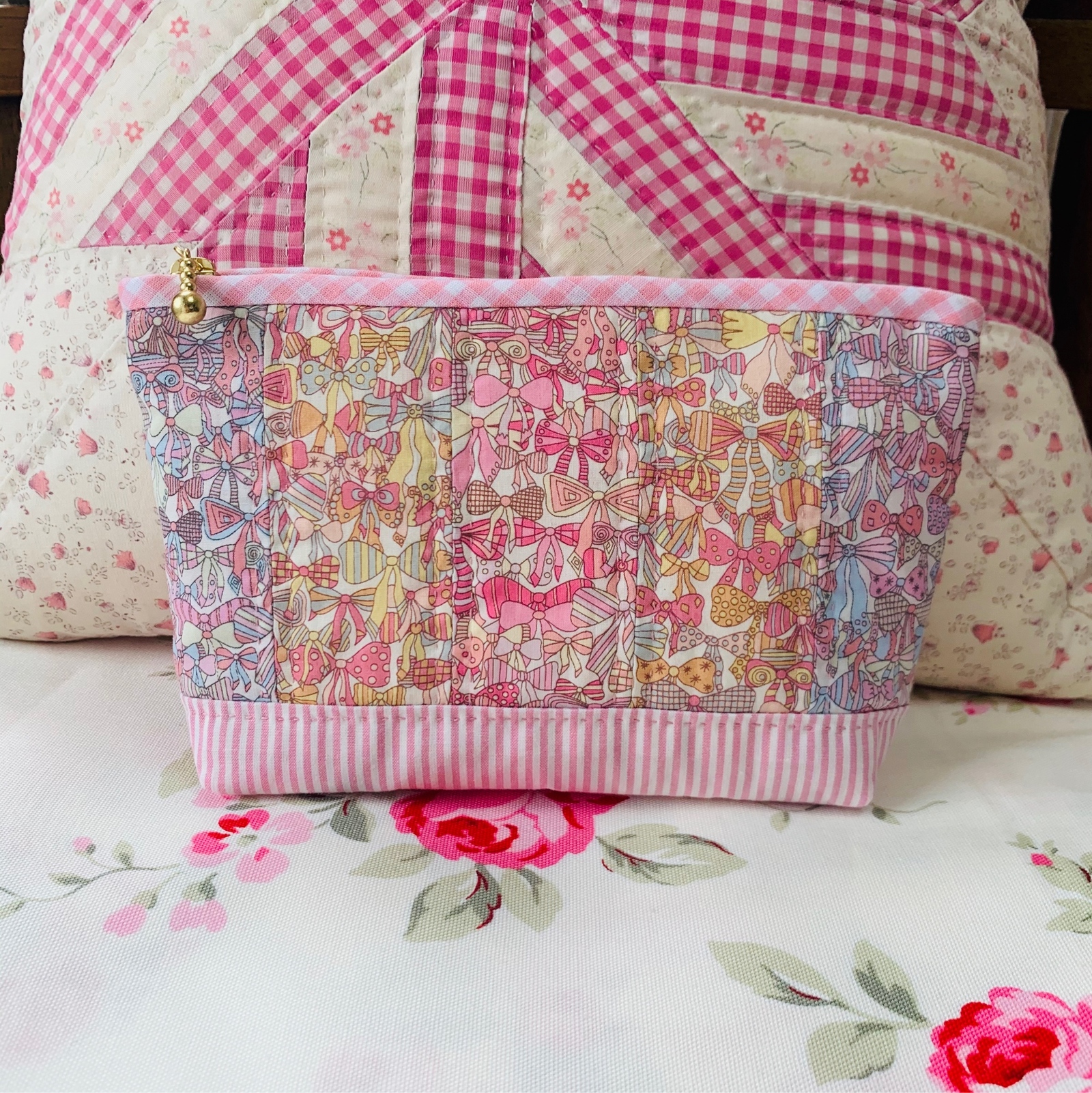 リバティ パッチワークポーチ ジェニーズリボンズ - YumMumFactory