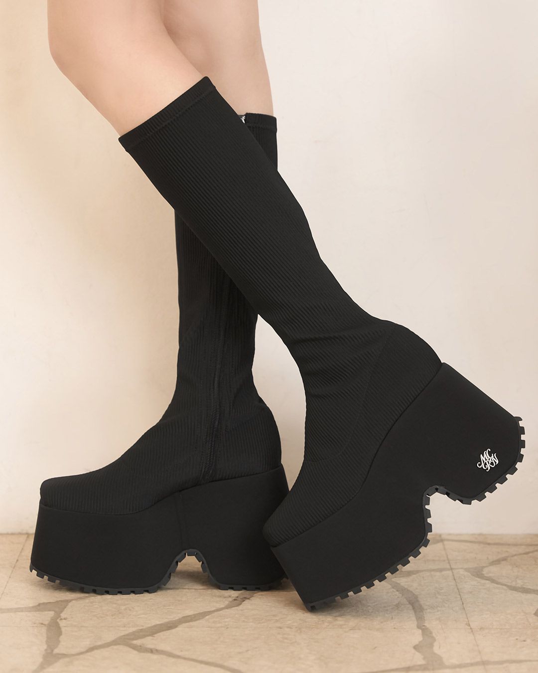 12cm盛れるロングブーツ ブラック | ファッション通販＆メディア