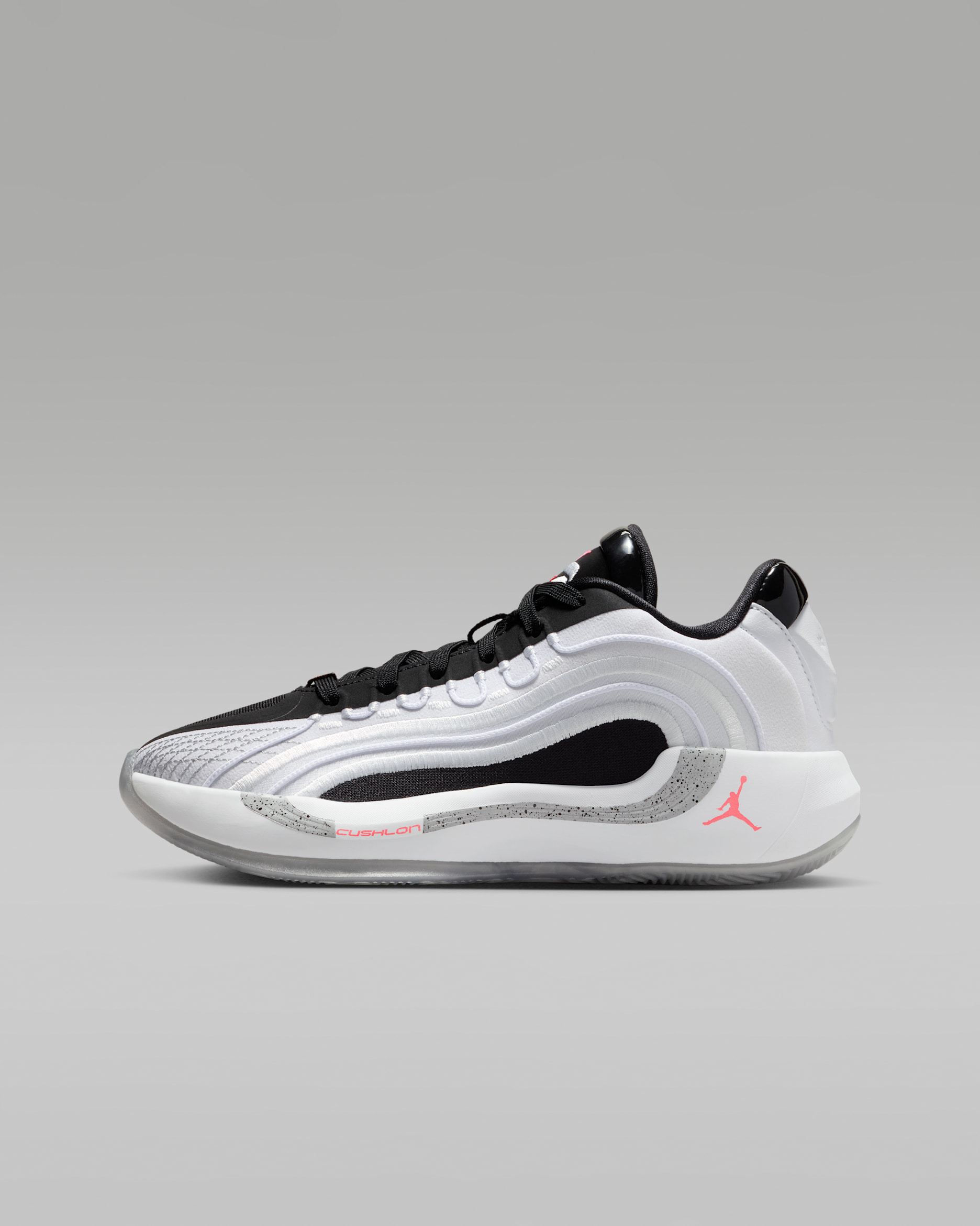 NIKE公式】ルカ 4 ジュニア バスケットボールシューズ.オンライン