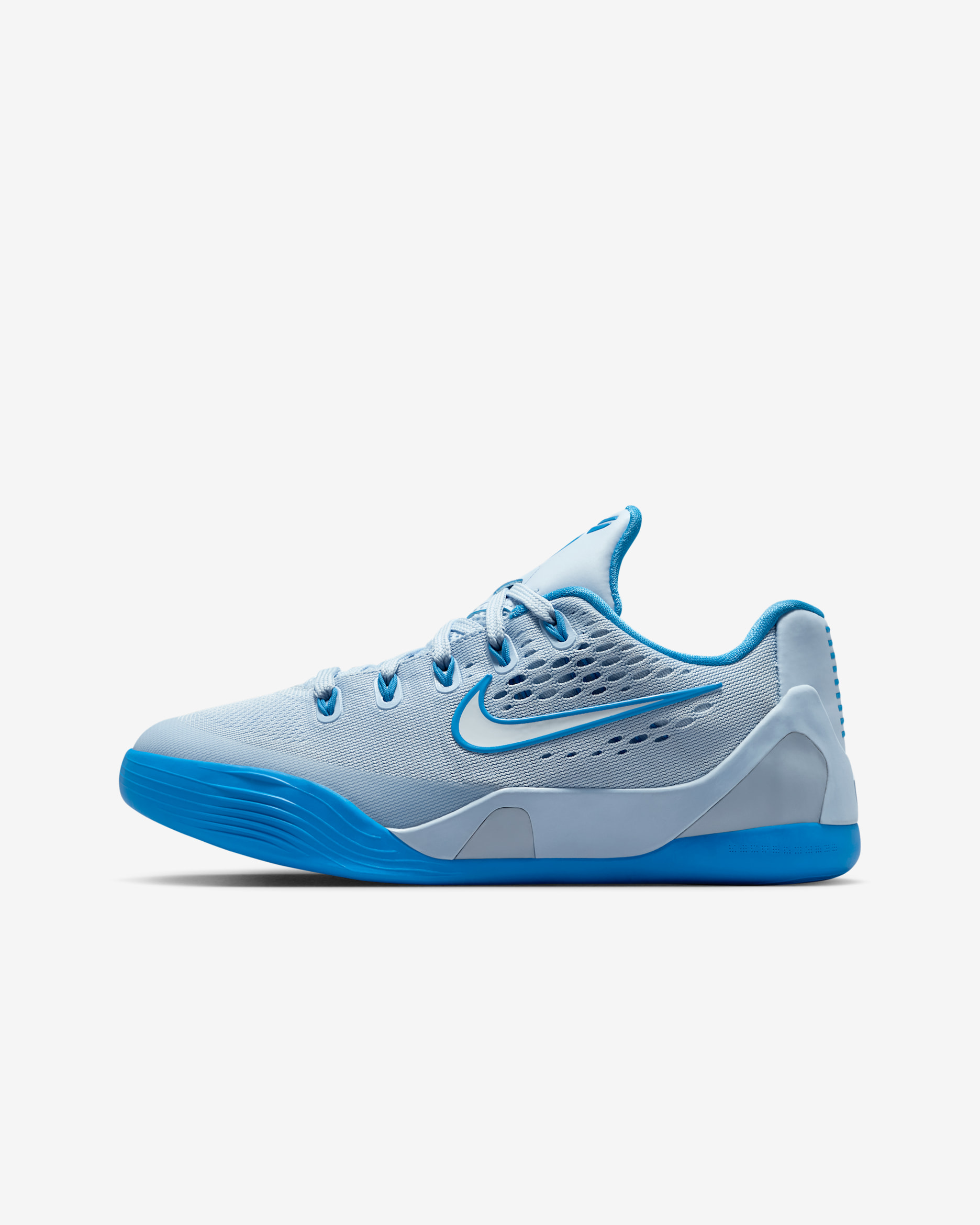 Kobe IX Low EM Older Kids' Basketball Shoes. Nike IL