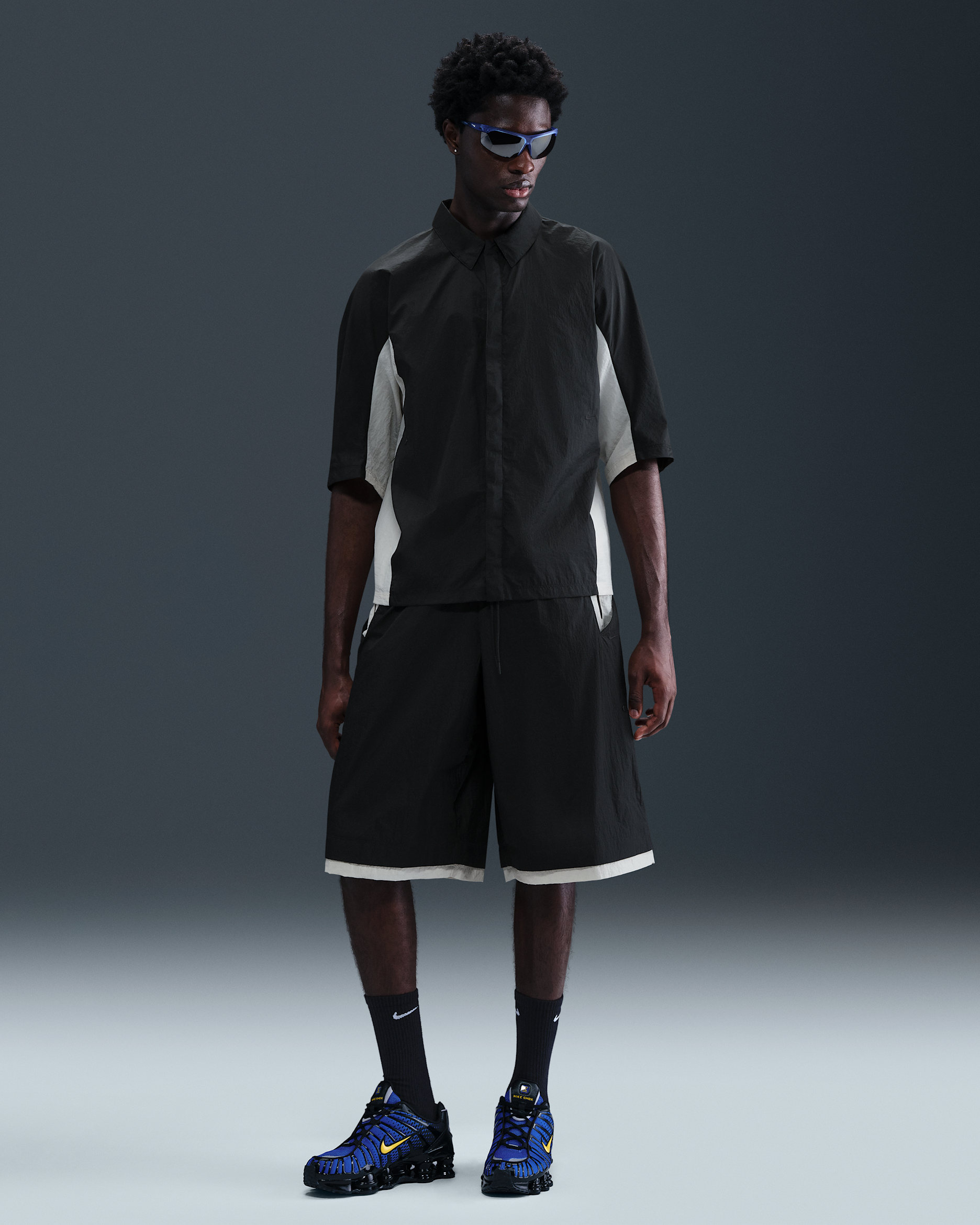 Nike Tech Men's Woven Oversized Shorts. Nike.com