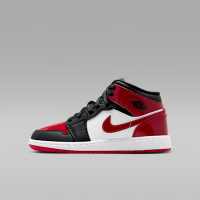 NIKE公式】エア ジョーダン 1 MID ジュニアシューズ.オンラインストア