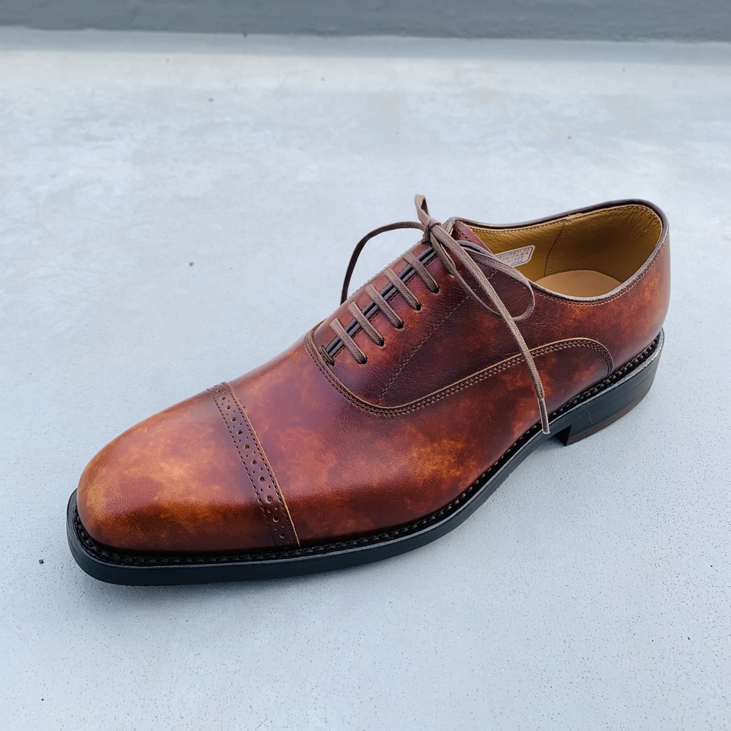 メダリオンを少しだけ | 靴のリーガルコーポレーション公式オンライン