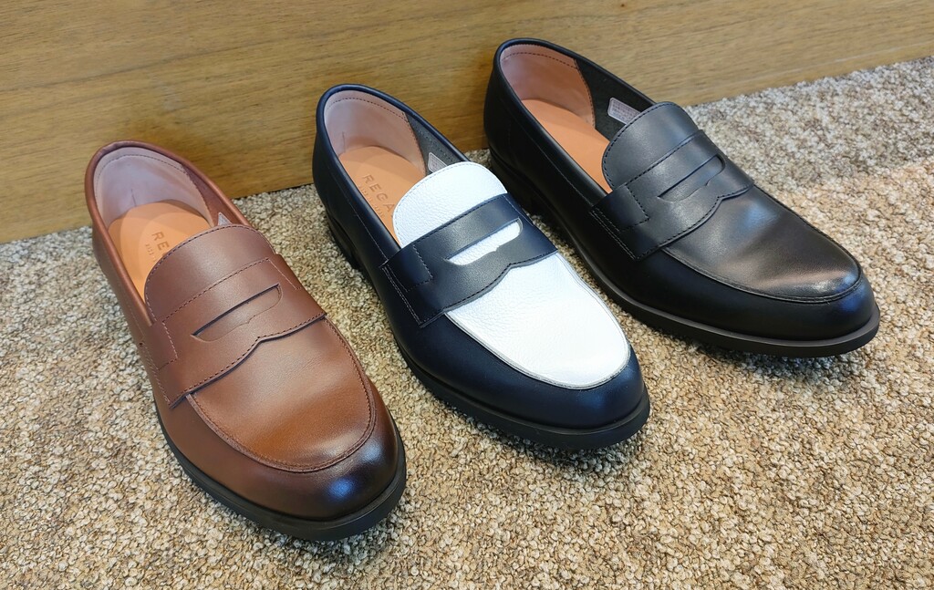 硬くなくて、重くない。快適ローファー | 靴のリーガル